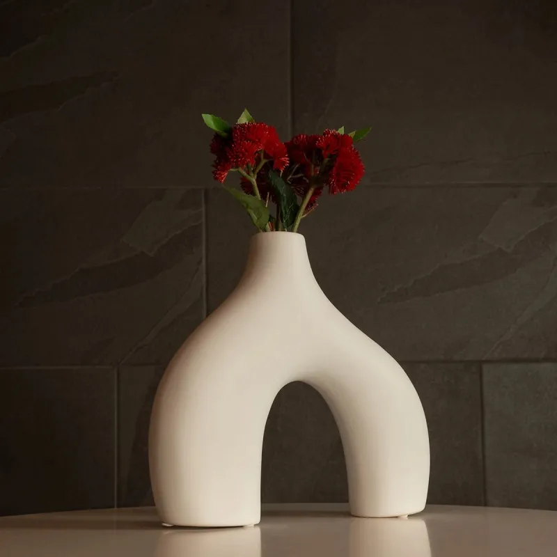 GloboStar® Artificial Garden TOLEDO 21251 Διακοσμητικό Κεραμικό Βάζo Λευκό Π27 x Μ6 x Υ24 cm