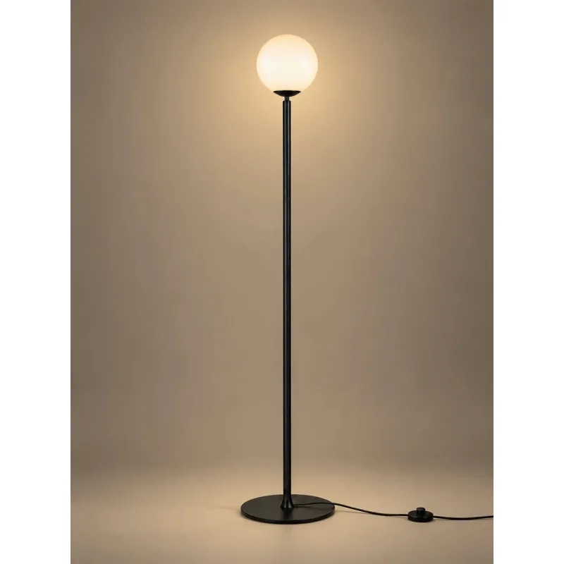 GLOBOSTAR® GLOBART 204-0198 Μοντέρνο Επιδαπέδιο Φωτιστικό με Ντουί 1 x E27 AC 220-240V IP20 -Μαύρο & Λευκό - Μ25 x Π25 x Υ135cm
