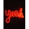 GloboStar® 78589 Φωτιστικό Ταμπέλα Φωτεινή Επιγραφή NEON LED Σήμανσης YEAH 5W με Καλώδιο Τροφοδοσίας USB - Μπαταρίας 3xAAA (Δεν Περιλαμβάνονται) - Κόκκινο
