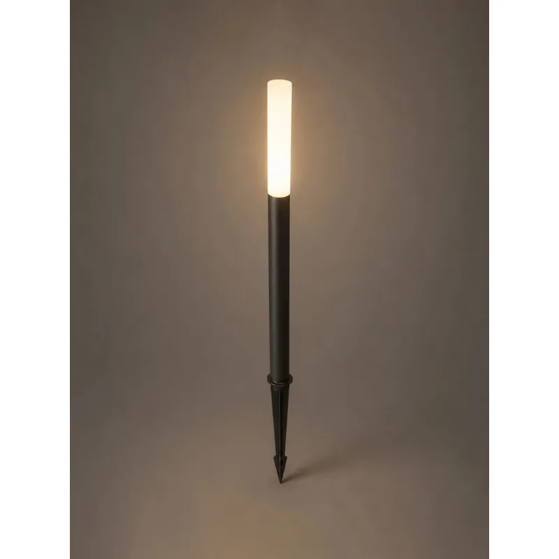 GLOBOSTAR® REED GLB-103-0008 Φωτιστικό Κολωνάκι Κήπου με Καρφωτή Βάση LED 5W 450lm 360° DC 24V Αδιάβροχο IP65 Θερμό Λευκό 2700K - Sanan SMD Chip - Μαύρο Ματ - Μ3 x Π3 x Υ65cm - 3 Χρόνια Εγγύηση