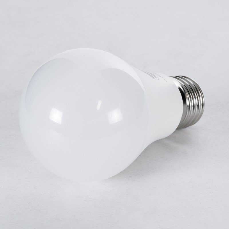 GLOBOSTAR® GLOBE 60047 Λάμπα E27 A60 LED 10W 940lm 260° AC 220-240V IP20 Θερμό Λευκό 2700K Dimmable - Lumileds SMD Chip - Λευκό Γαλακτερό - Μ6 x Π6 x Υ11cm - 3 Χρόνια Εγγύηση