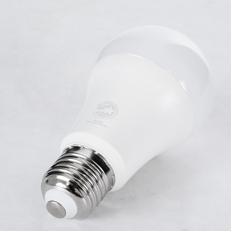GLOBOSTAR® GLOBE 60050 Λάμπα E27 A60 LED 15W 1410lm 260° AC 220-240V IP20 Θερμό Λευκό 2700K Dimmable - Lumileds SMD Chip - Λευκό Γαλακτερό - Μ6 x Π6 x Υ11.9cm - 3 Χρόνια Εγγύηση