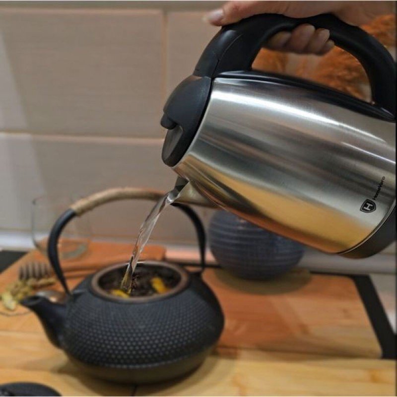 HomeVero Βραστήρας 1.7lt 1500W Ασημί HV-SSK1.7